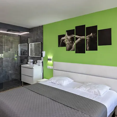 Jungle - Heliopolis D 41 - Luxe -by Agn - 2 Personnes Agde