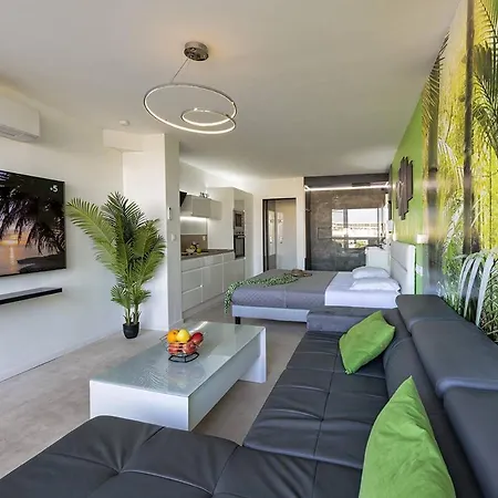 Jungle - Heliopolis D 41 - Luxe -by Agn - 2 Personnes